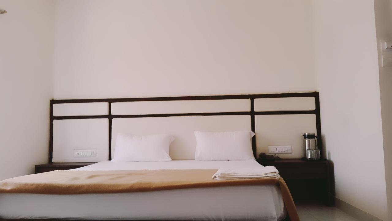 Shree Jee Intenational Otel Nāthdwāra Dış mekan fotoğraf