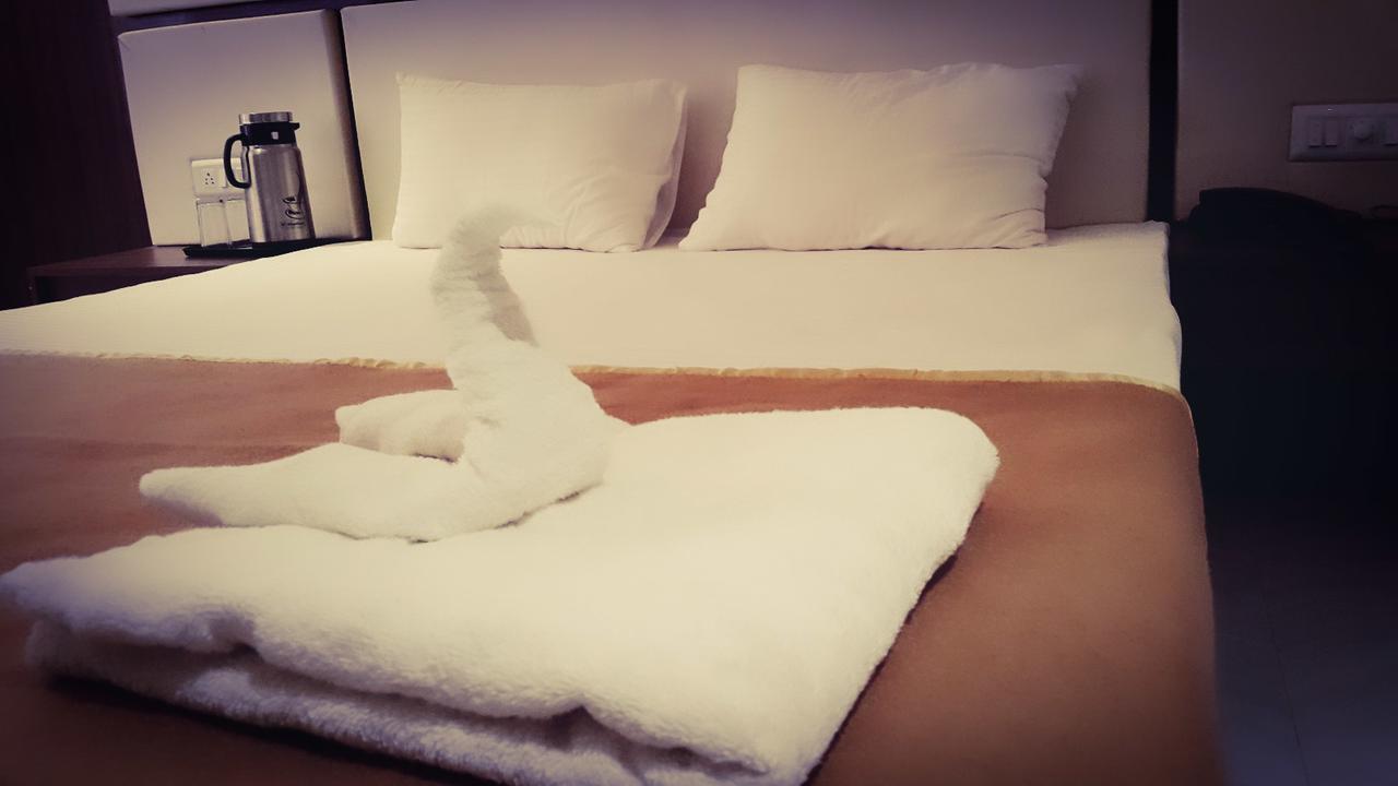Shree Jee Intenational Otel Nāthdwāra Dış mekan fotoğraf